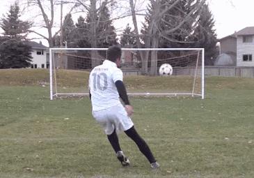 超远弧线射门技巧及训练方法,三种射门训练方法