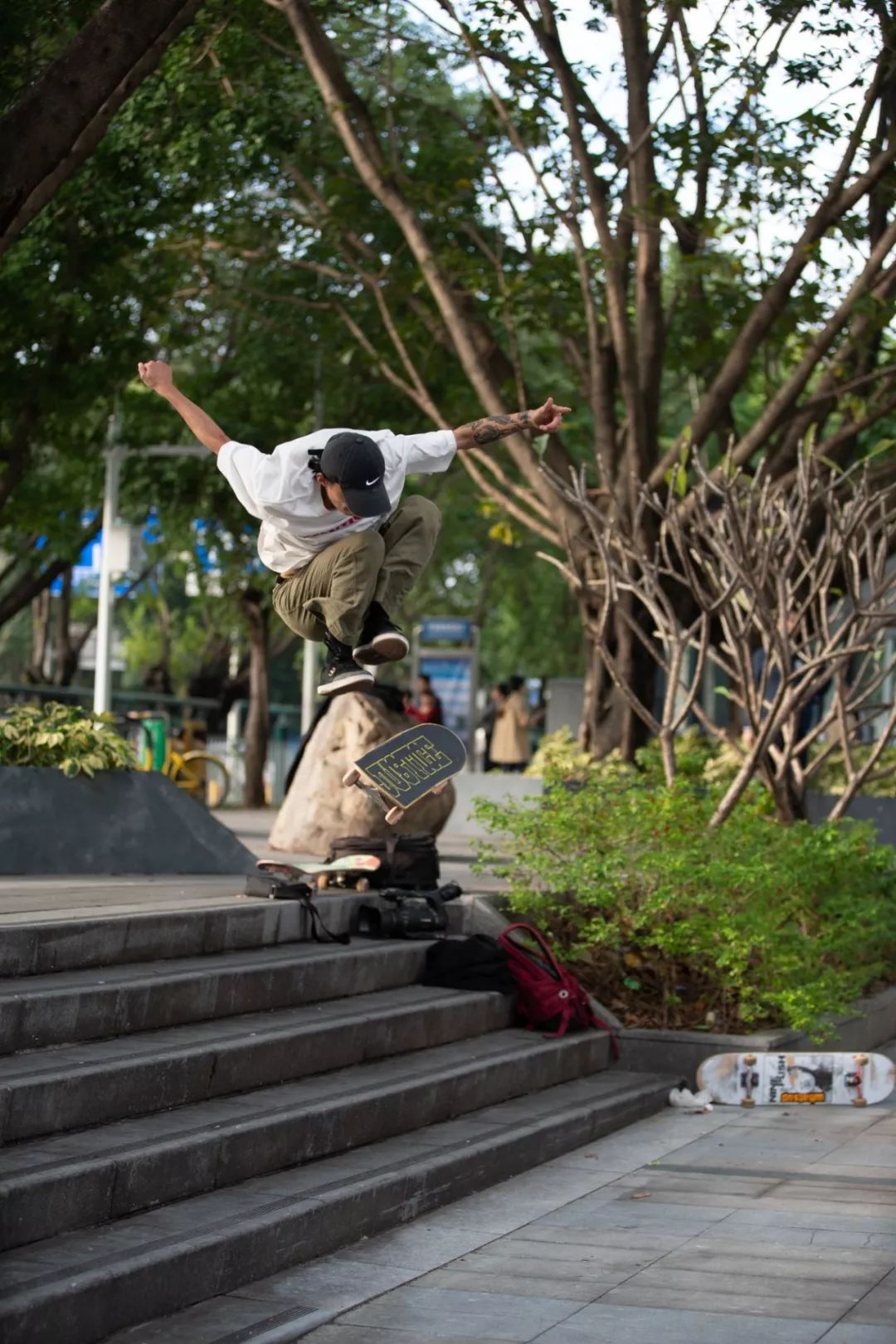 沸点滑板梦想季4.0再度起航-首日活动滑手遭遇保安连环驱赶！