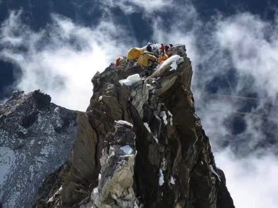 鎴戝績鐩腑鐨勭彔绌嗘湕鐜涘嘲绮剧,鎴戝績鐩腑鐨勭彔绌嗘湕鐜涘嘲