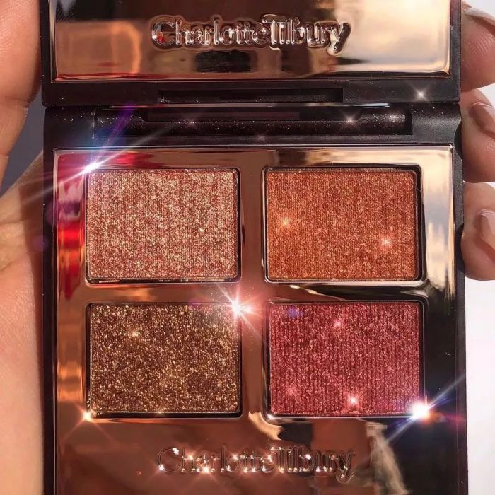 圣诞“妆”点亮平安夜