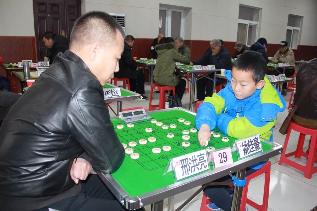 年轻小将vs老将,新生代对战旧生代谁更强