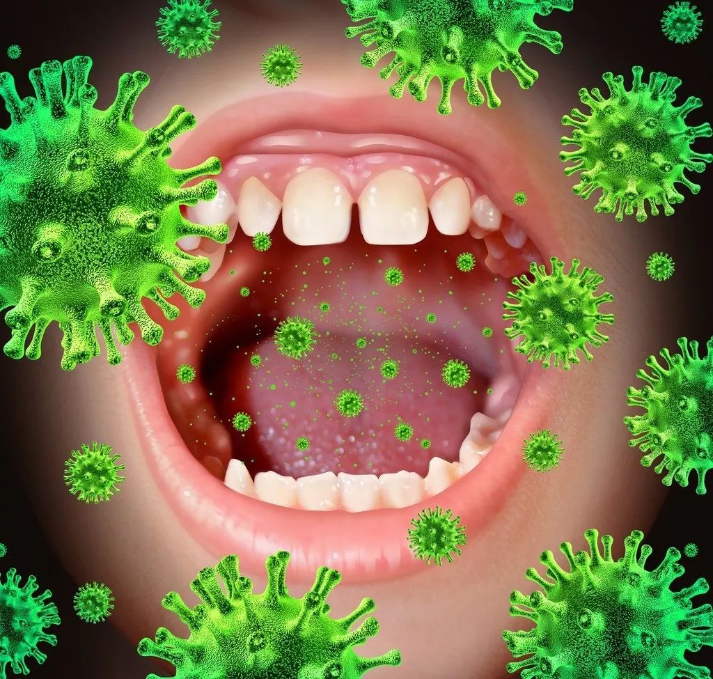 闭着嘴巴一会就干有异味,闭着嘴巴都感觉口腔有异味