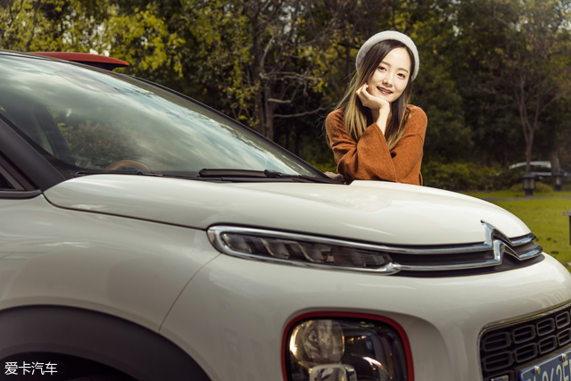 X-跨界雪铁龙云逸与芭蕾舞演员的故事