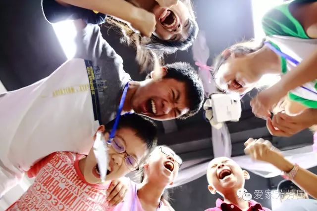 青少年暑假演讲与口才训练班,青少年演说特训夏令营