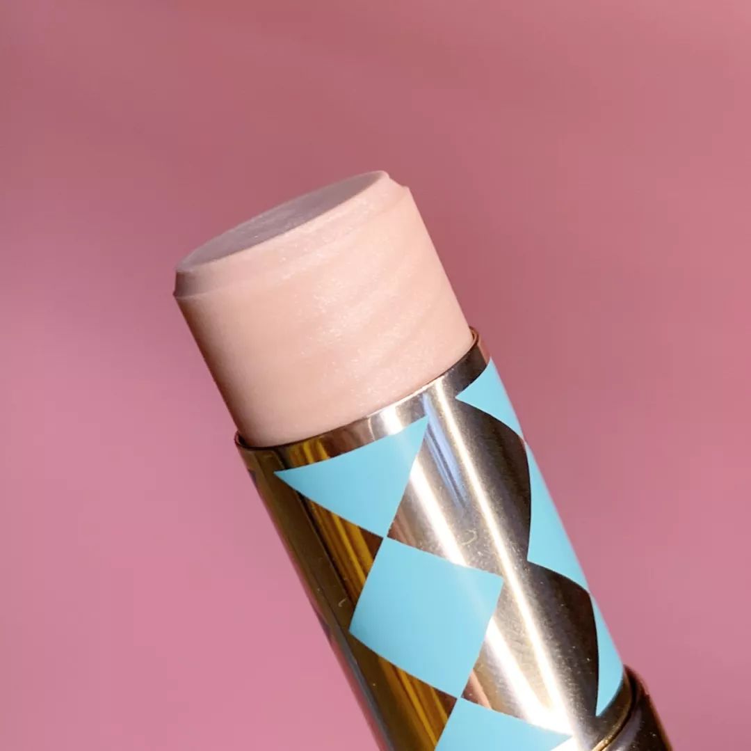 恃美行凶在线抢钱｜CPB圣诞限量系列美得不！合！法！