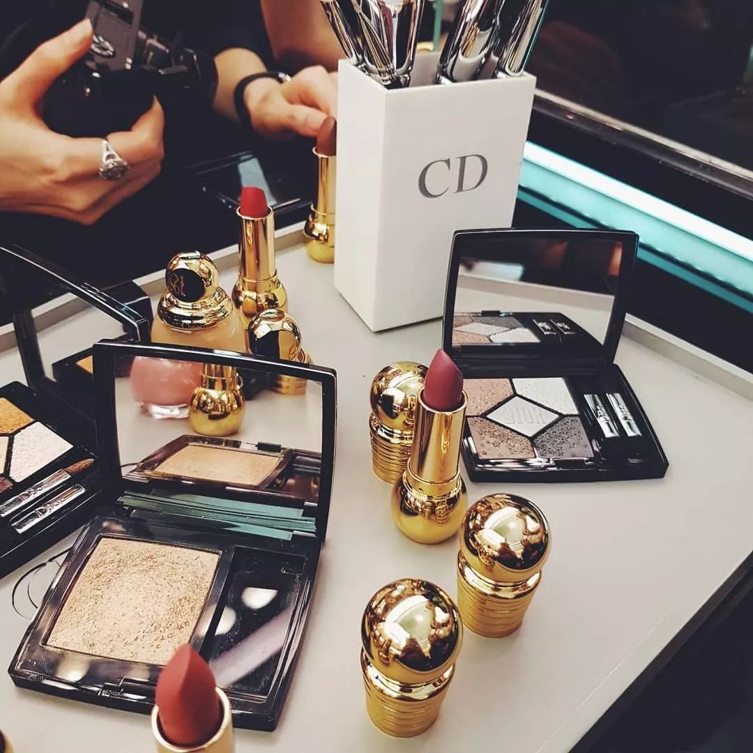 hmzara省钱,zara跟hm衣服有关系吗