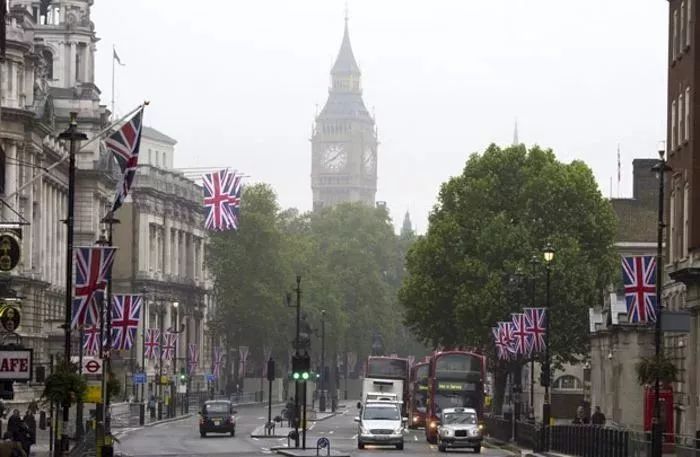 我最讨厌别人说，“你都去留学了还差钱啊？”