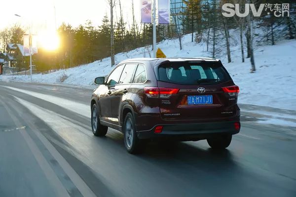 2022年新款汉兰达5座suv多少钱,汉兰达2022款suv两驱5座落地价