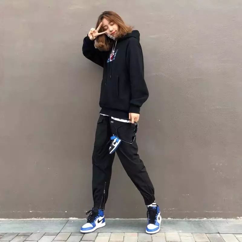 aj11简版和aj23,aj11脚感与aj12