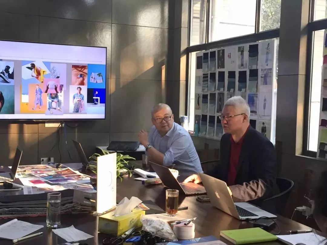 春季面料开发趋势,展望今后服装面料趋势