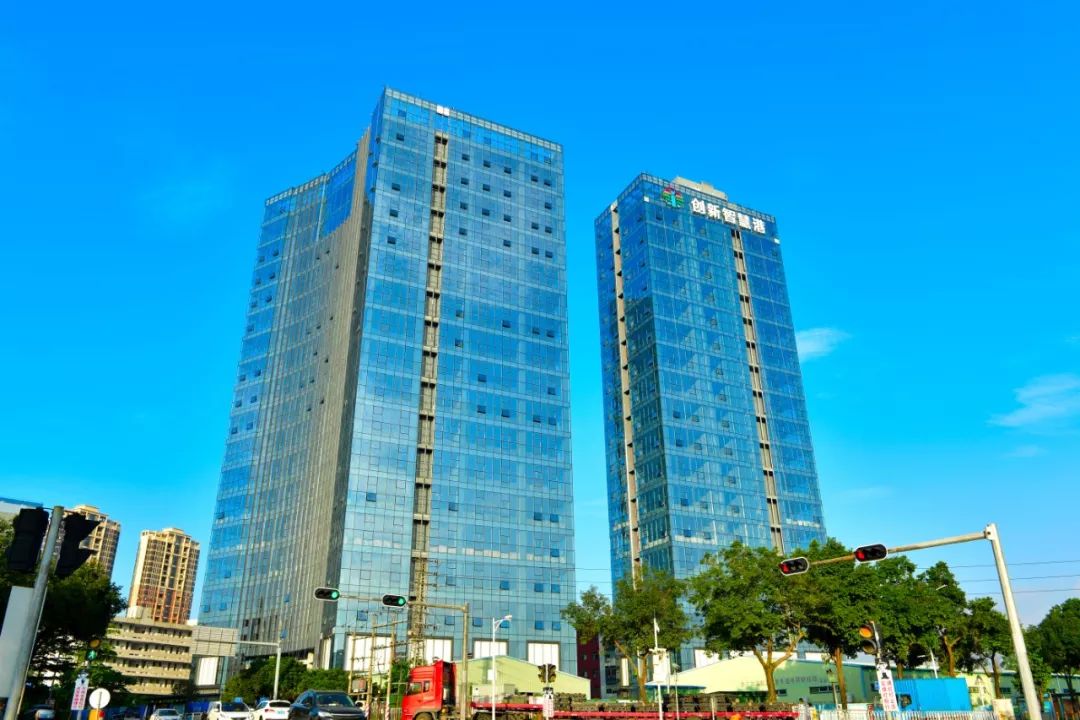 这就是新桥,这里是新桥小学