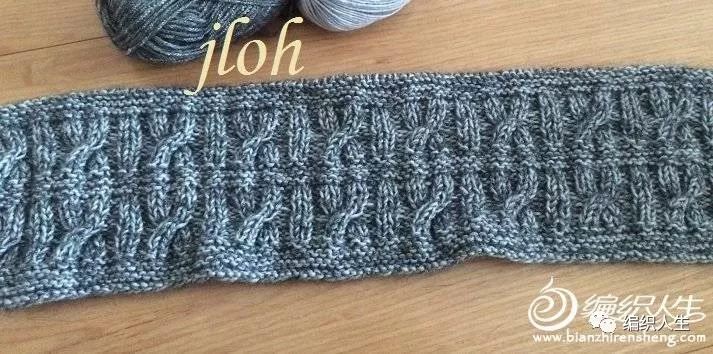 开叉直筒塌肩连衣裙+棒针小炫包，自己编织穿起来最大牌！