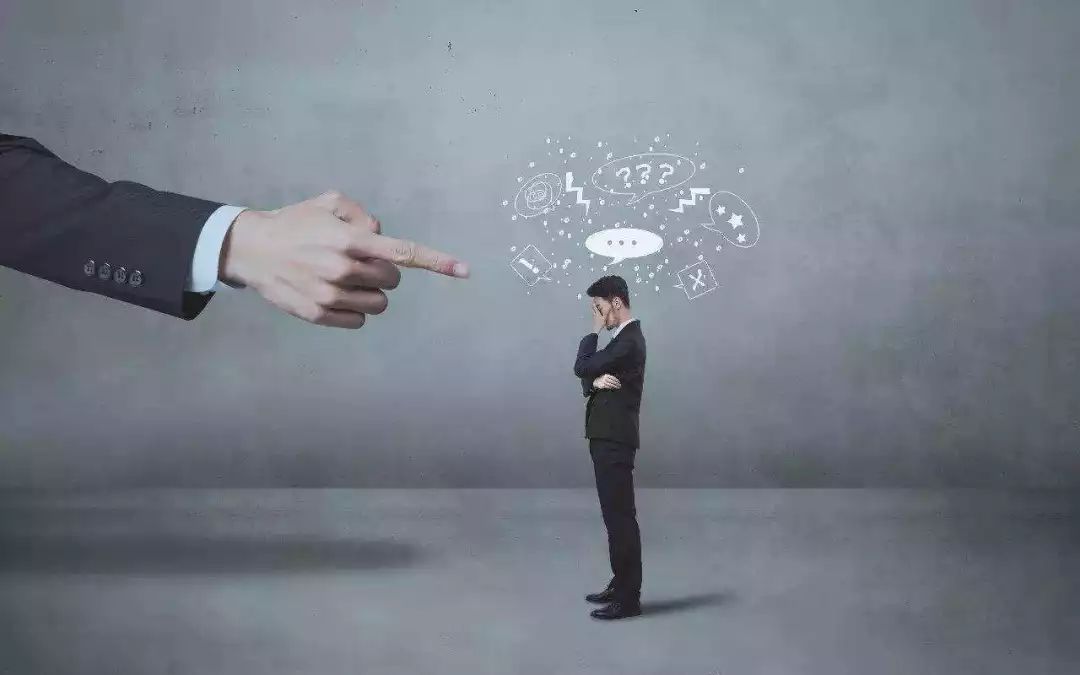 员工接私活该不该被开除,员工接私活追责赔偿