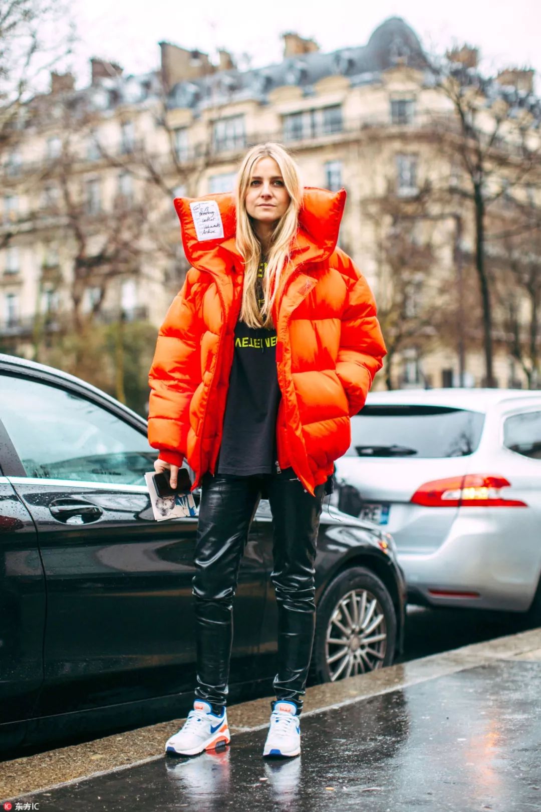 一穿羽绒服就出汗怎么办,一穿羽绒服就很丑