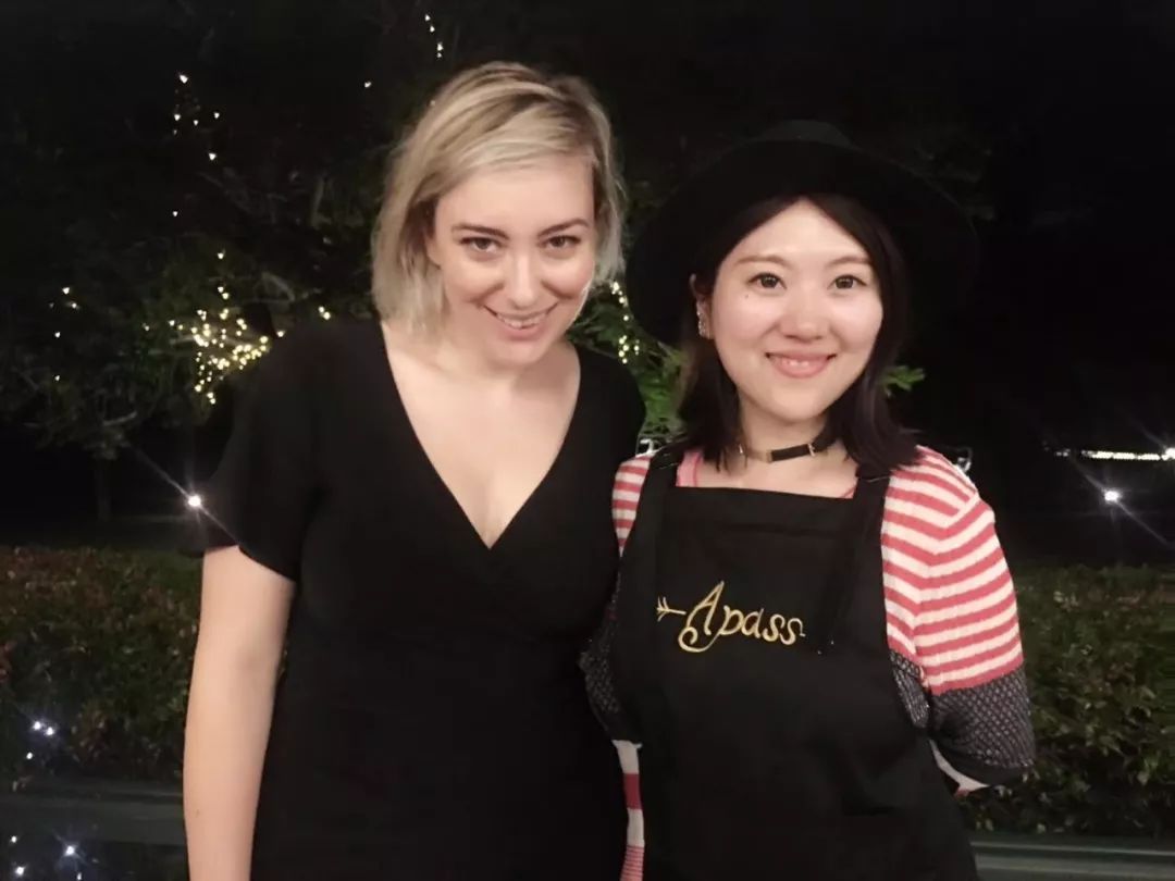 澳洲这杯暖冬的美酒里，可以闻到桉树叶的夏天味道