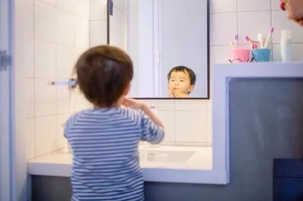 一家三口单间房屋改造,40平米出租屋改造