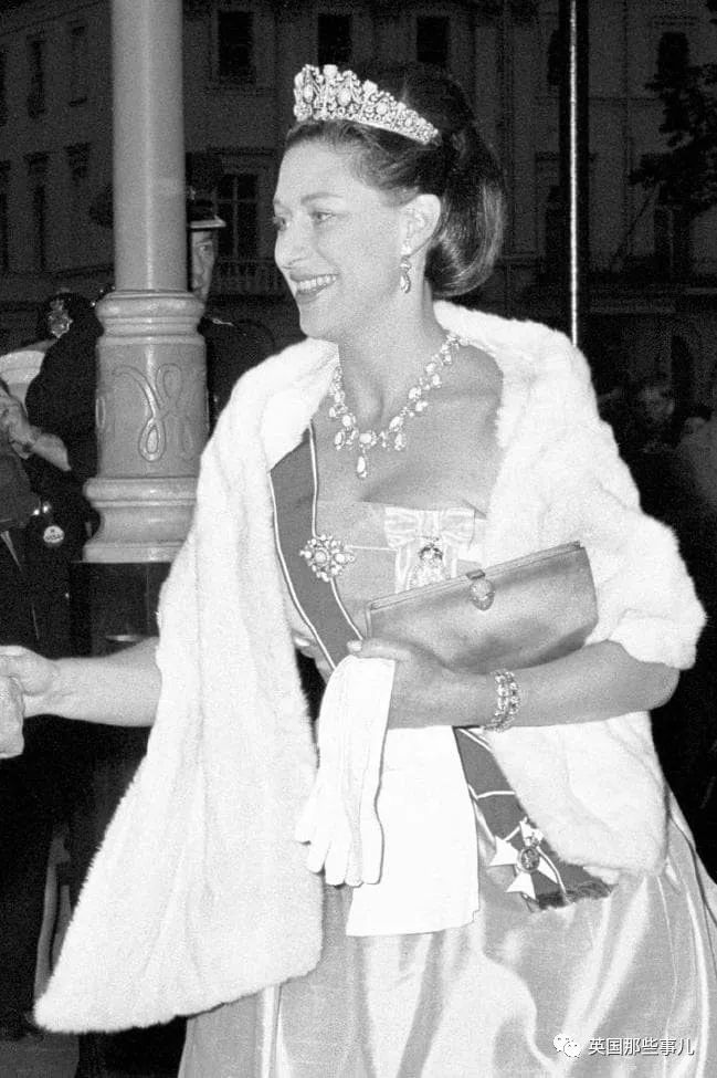 皇室奢华珠宝王冠,世界上最顶级首饰