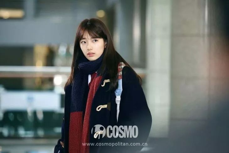 我没有年轻10岁的药，但马思纯这件“少女感”可以