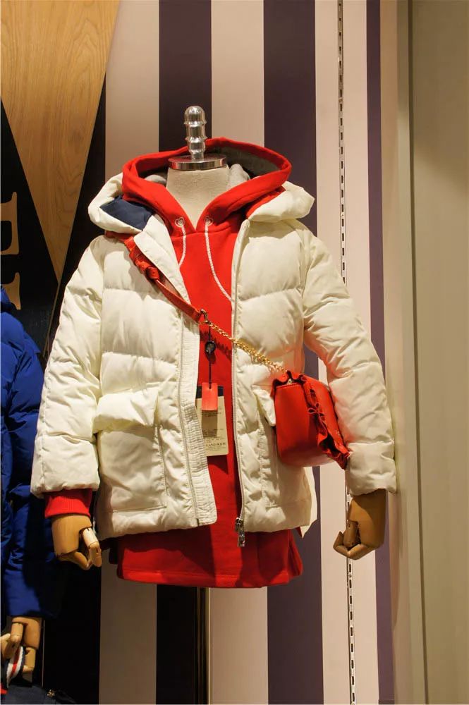 红红火火恍恍惚惚对什么,红色辟邪的寓意