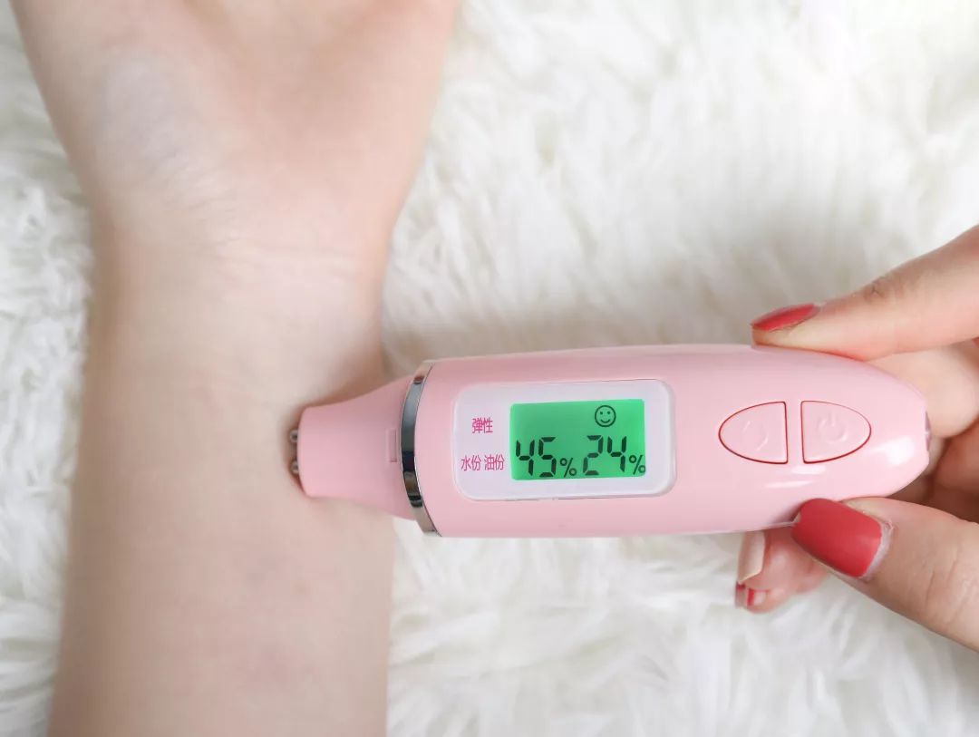 粉底液测评24小时不脱妆ysl,粉底液测评10大品牌