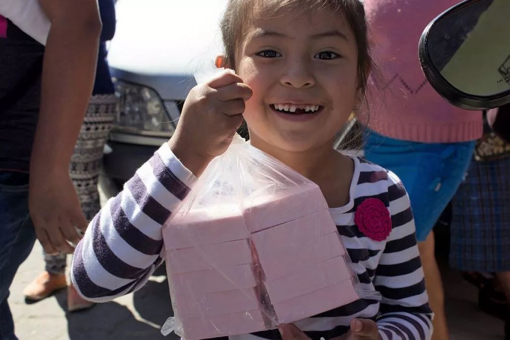 小肥皂骗局揭秘,酒店里没用完的肥皂都去哪了