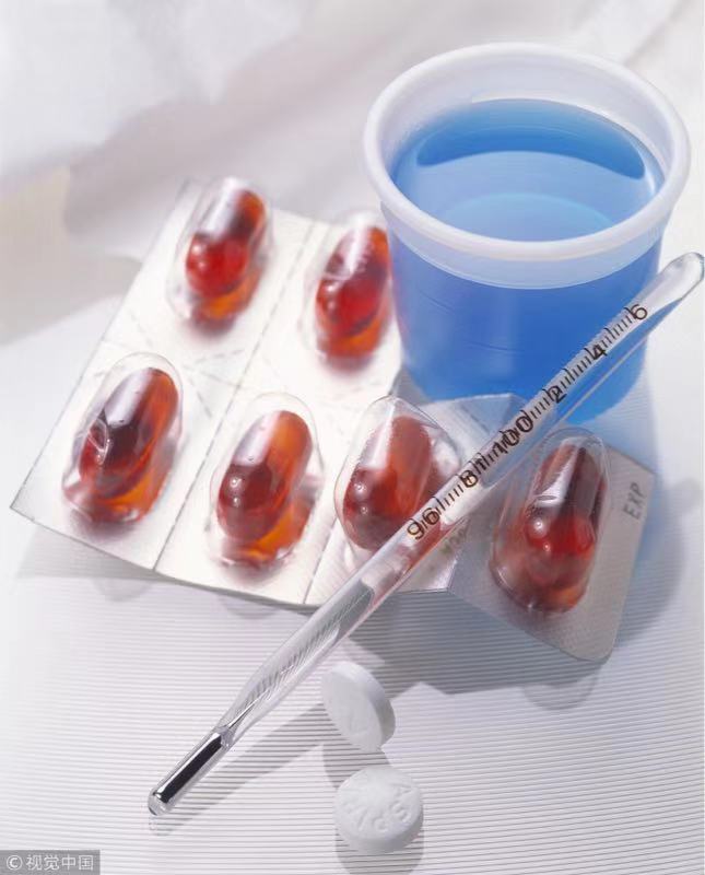 额头发烫脸也发烫怎么回事,额头发烫全身也发烫