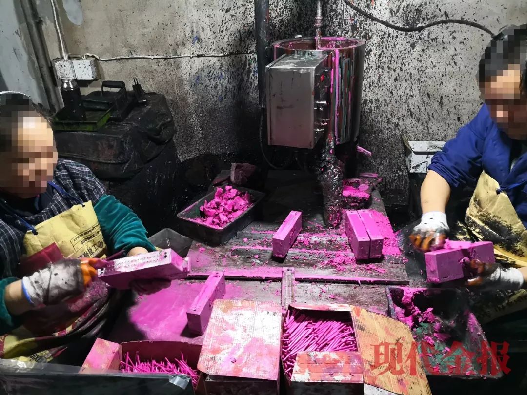 紧急！成本不超1元，生产过程触目惊心！你老婆可能正在用