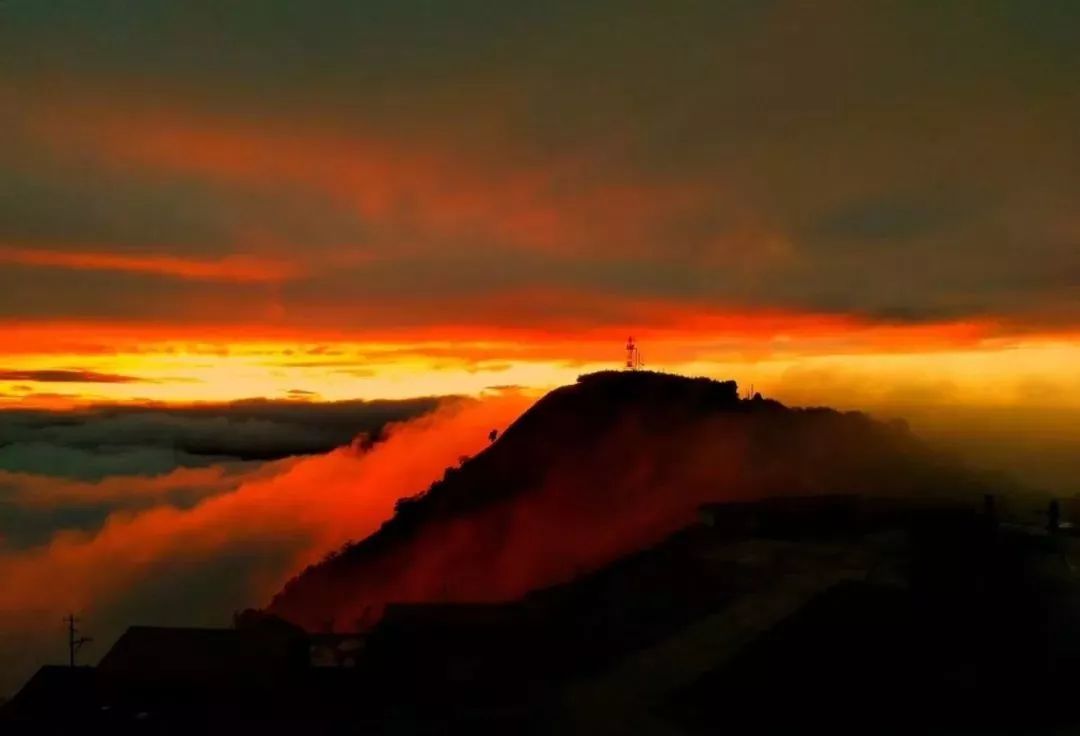 芒市去黑河老坡坐什么交通方便,从芒市去黑河老坡要多久