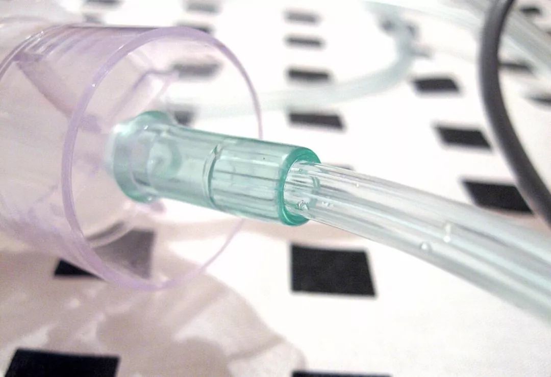 小孩咳嗽注意事项和护理,小孩换季咳嗽雾化必备