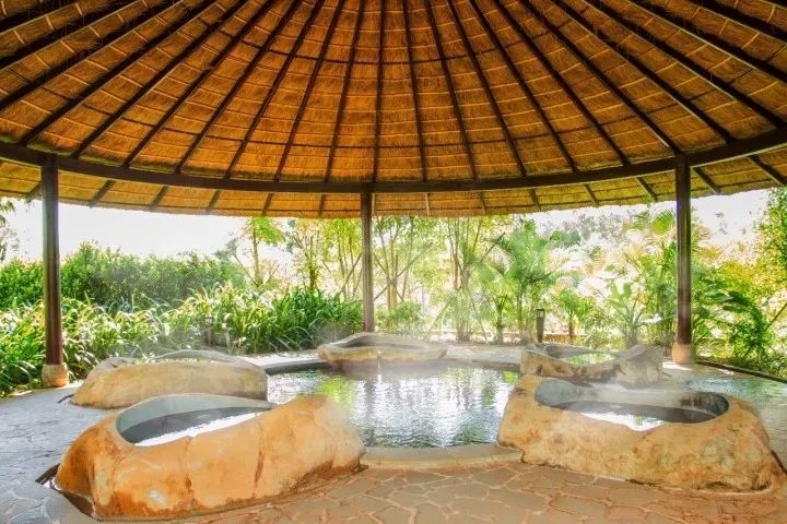 湛江海滨火山温泉景区,火山温泉广东