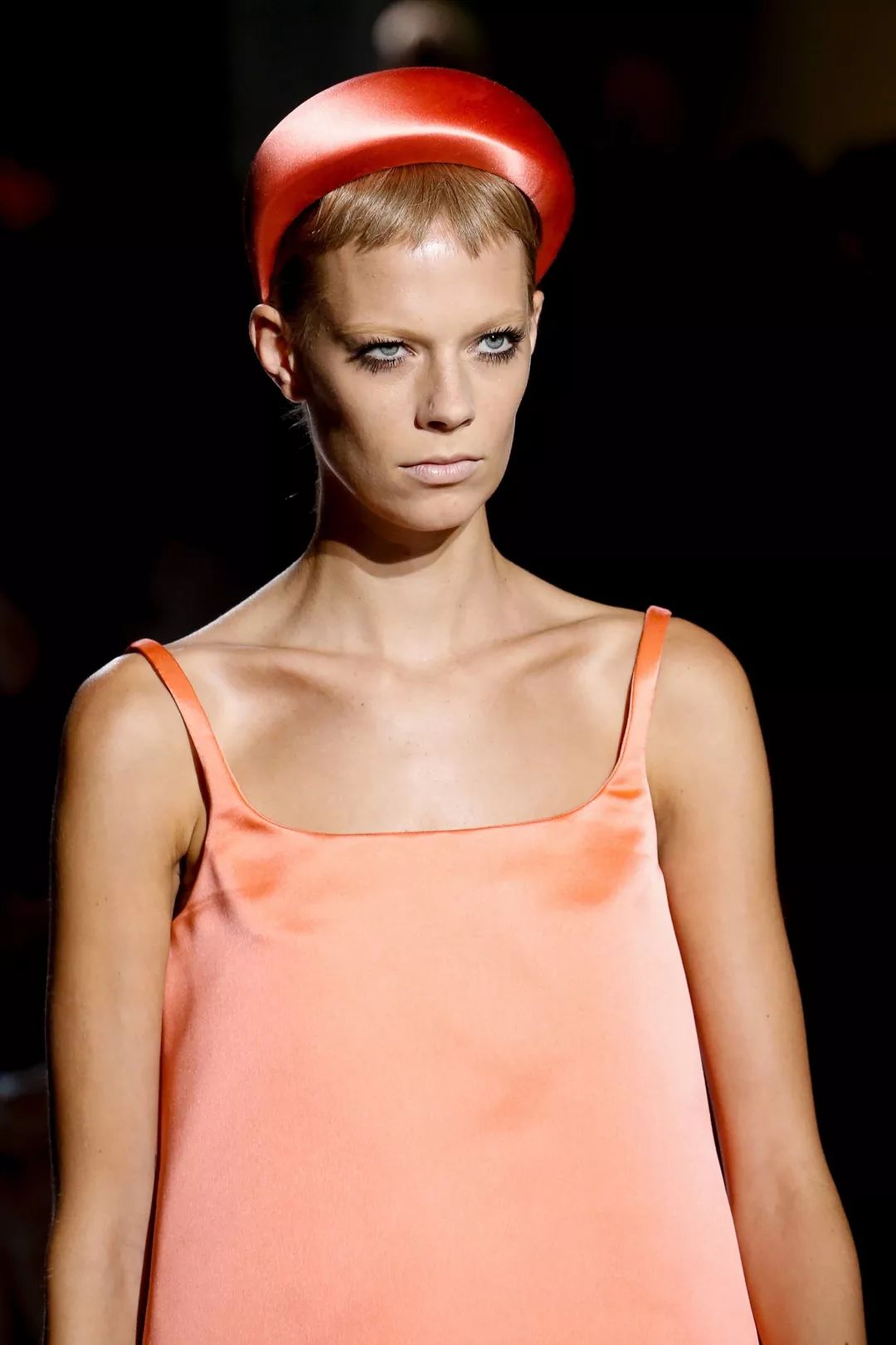 prada是什么牌子帽子,prada好看的帽子