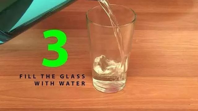 硬币为什么能漂浮在水面上的原因,硬币怎么可以漂浮到水面