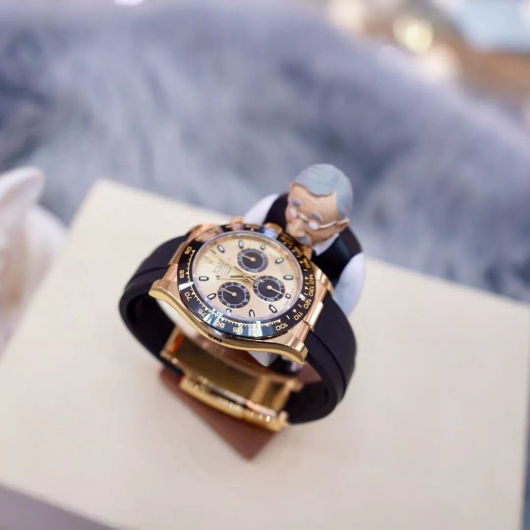 好物推荐一周穿搭不重样,好物推荐博主冬季穿搭