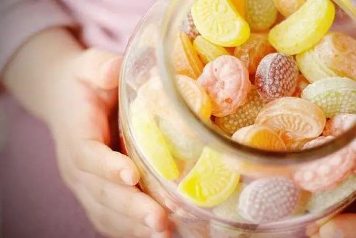 经常牙龈出血对牙有什么害处,换牙时牙龈出血怎么回事