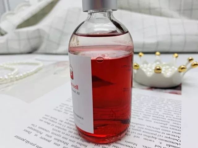 最近美妆圈的热点,最近热门美妆