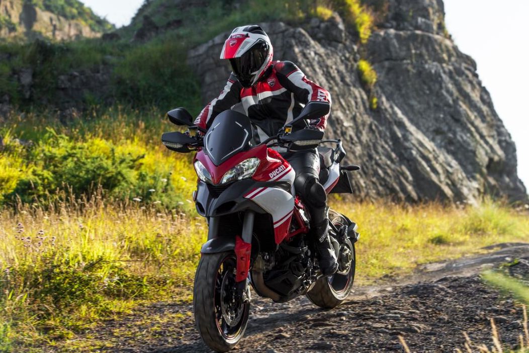 摩托车最重要的安全配置是什么,骑手安全装备