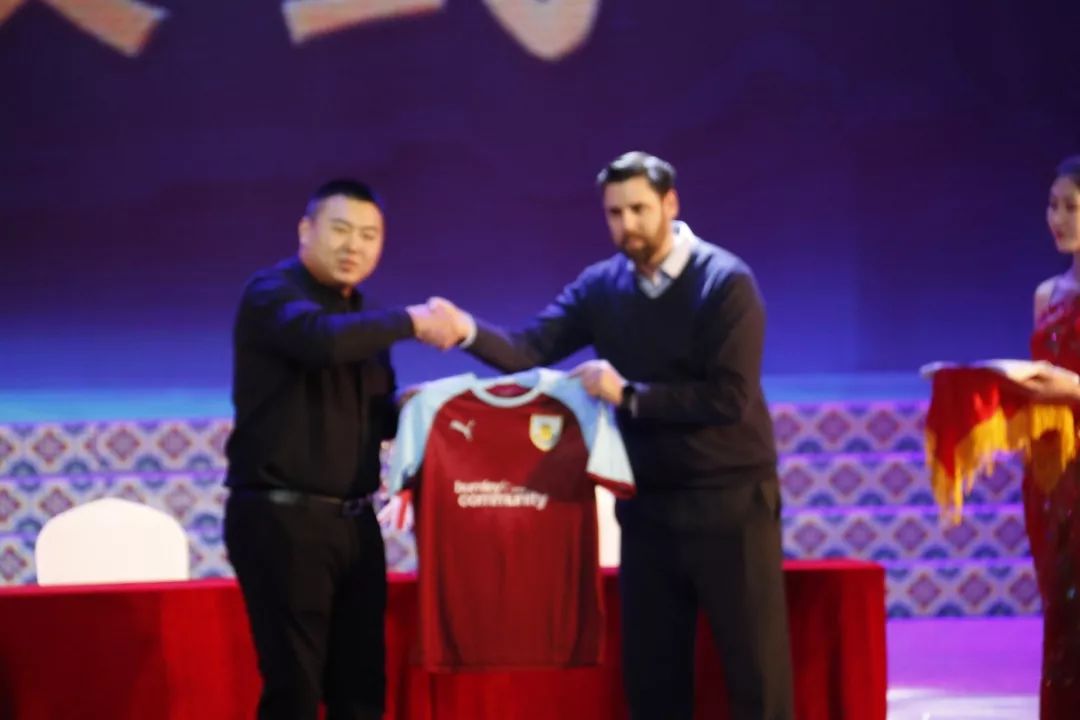 通辽足球联赛新闻,通辽足球赛直播