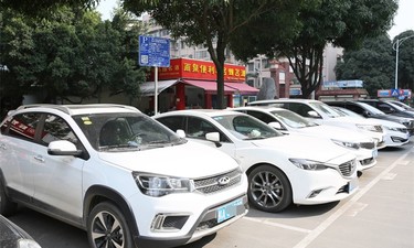 我省将力推青少年足球发展,如何加大学校足球运动