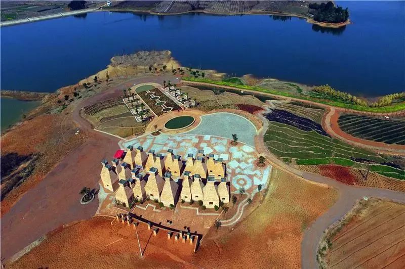 云南旅游全攻略自由行先去哪 (云南旅游自由行省钱攻略)