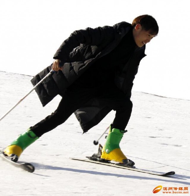 滨州冬季全民健身运动会开幕,全民参与冰雪运动强身健体