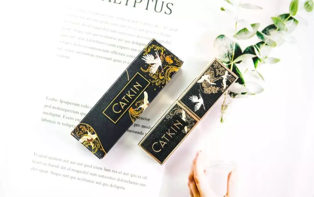 哪里来的中国风神仙口红？汉纸妹纸都想 all in！