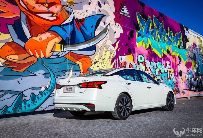 天籁2024款2.0自吸悦享版试驾,新款天籁2024款2.0自吸试驾