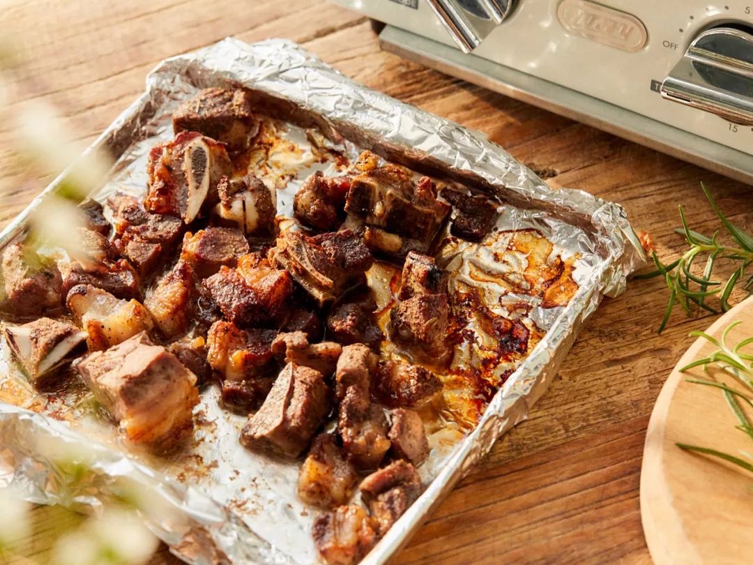 一条精选|日本热卖10万台、代购加价1倍，什么烤箱这么厉害？