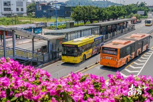 最美建设者③:回顾广州BRT运行十年,城建项目中的“灯塔”如何照亮街道共治