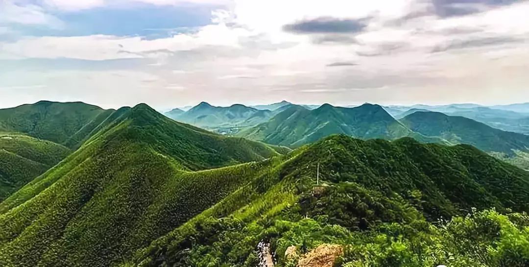 刷新你的世界观！国内最受欢迎的顶级野奢酒店，美到极点奢华到极致！享受质感生活，选这儿准没错！