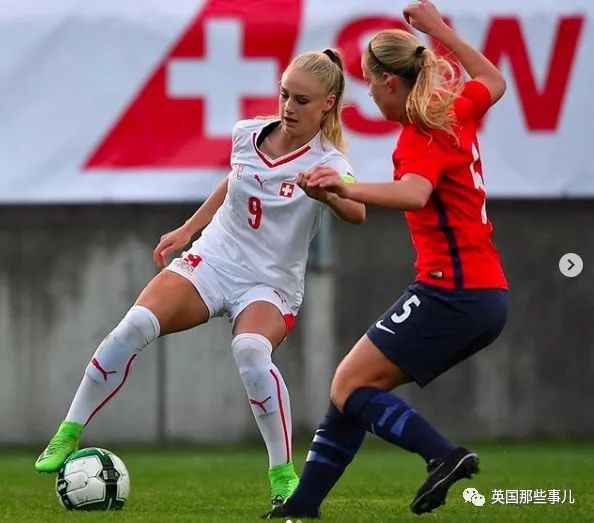 努力追爱豆,为追爱豆考上传媒大学