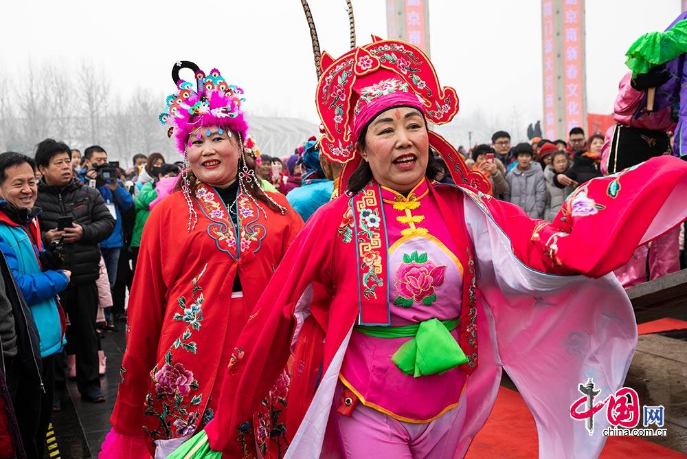 正月十五闹元宵文化,元宵节逛庙会的民俗文化