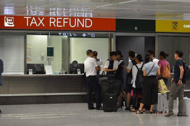 代购被海关抓了违法吗,长期代购被海关抓有什么后果