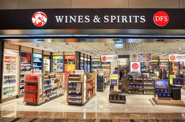 国内免税店购物必买,中国首家市内免税店在哪