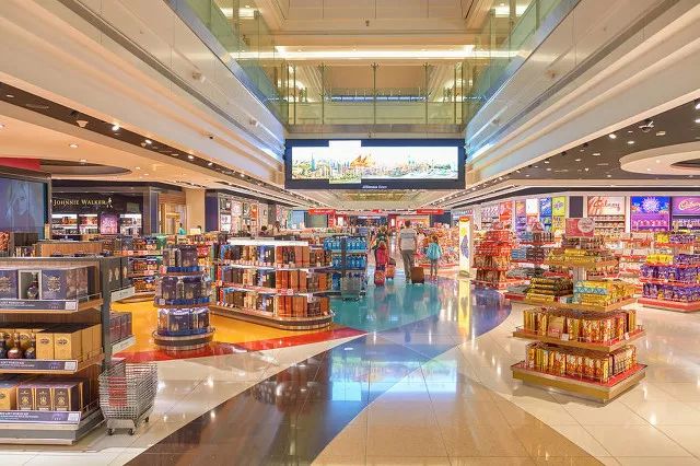 山东首家国人市内免税店,国内免税店购物必买